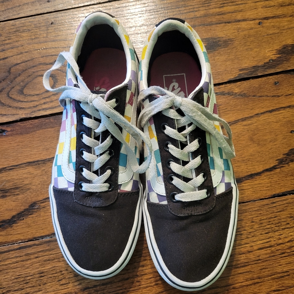 Used Multicolor Checkered Vans size 8